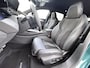 Peugeot e-308 SW GT Avantage EV 54 kWh | Accu 98% | Alcantara bekleding en elektrisch verstelbare bestuurdersstoel | Navigatie | Elektrische achterklep | Camera rondom | Cruise control adaptief | Apple Carplay en Android auto draadloos