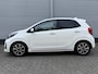 Kia Picanto 1.0 DPi GT-Line | Climate Control | Navigatie | Camera | Kunstleer |