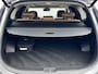 Hyundai Santa Fe 1.6 T-GDI PHEV 5p Premium Plus Sky / Fabrieksgarantie tot 11-2026 / 1.350 kg trekgewicht / Pano schuifdak / Leder / HUD / Camera 360° / Stuur-, stoel- en achterbankverwarming / Stoelventilatie / Apple Carplay Android / Winterwielen inclusief /