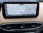 Hyundai Santa Fe 1.6 T-GDI PHEV 5p Premium Plus Sky / Fabrieksgarantie tot 11-2026 / 1.350 kg trekgewicht / Pano schuifdak / Leder / HUD / Camera 360° / Stuur-, stoel- en achterbankverwarming / Stoelventilatie / Apple Carplay Android / Winterwielen inclusief /