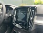 Volvo XC40 1.5 T3 Momentum | Camera | Cruise Control | Navigatie | Lane Assist | Spiegels dimmend |