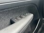 Volvo XC40 1.5 T3 Momentum | Camera | Cruise Control | Navigatie | Lane Assist | Spiegels dimmend |