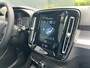 Volvo XC40 1.5 T3 Momentum | Camera | Cruise Control | Navigatie | Lane Assist | Spiegels dimmend |