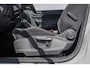 Skoda Karoq 1.5 TSI Sportline elektrische trekhaak | Stoelverwarming | PDC | Camera | Carplay | Digitaal Dashboard | stuur verwarming | Led