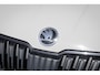 Skoda Karoq 1.5 TSI Sportline elektrische trekhaak | Stoelverwarming | PDC | Camera | Carplay | Digitaal Dashboard | stuur verwarming | Led