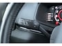 Skoda Karoq 1.5 TSI Sportline elektrische trekhaak | Stoelverwarming | PDC | Camera | Carplay | Digitaal Dashboard | stuur verwarming | Led