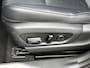 Lexus UX 250h Executive Line | Schuifdak | Head-up Display | Stoelverwarming |
