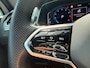 Volkswagen Tiguan 1.5 TSI R-Line panoramadak parelmoer wit