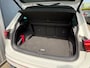 Volkswagen Tiguan 1.5 TSI R-Line panoramadak parelmoer wit