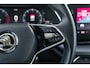 Skoda Octavia Combi 1.0 e-TSI Bns Edition Trekhaak | Stoelverwarming | Camera | PDC | Voorruitverwarming | Elektrische kofferbak | Carplay