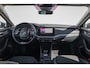 Skoda Octavia Combi 1.0 e-TSI Bns Edition Trekhaak | Stoelverwarming | Camera | PDC | Voorruitverwarming | Elektrische kofferbak | Carplay