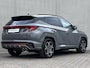Hyundai Tucson 1.6 T-GDI PHEV N Line Edition 4WD / Fabrieksgarantie tot 03-2027 / Dealer onderhouden / Automaat / 1.350kg afn. trekhaak / Elektrische klep / Camera / Stuur- & stoelverwarming / Navigatie / Apple Carplay Android / 19" LM wielen /