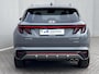 Hyundai Tucson 1.6 T-GDI PHEV N Line Edition 4WD / Fabrieksgarantie tot 03-2027 / Dealer onderhouden / Automaat / 1.350kg afn. trekhaak / Elektrische klep / Camera / Stuur- & stoelverwarming / Navigatie / Apple Carplay Android / 19" LM wielen /