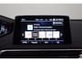 Peugeot 3008 1.2 PureTech Crossway 130 PK | Navigatie | Camera | Climate contro| Keyless | Lichtmetalen velgen | Extra getint glas | Cruise control