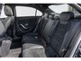 Mercedes-Benz A-klasse A250e Hybride Soh98% Premium Plus amg Pano | Camera | Stoelverwarming | PDC | Sfeer verlichting | Carplay | half ledere bekleding |