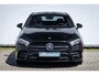 Mercedes-Benz A-klasse A250e Hybride Soh98% Premium Plus amg Pano | Camera | Stoelverwarming | PDC | Sfeer verlichting | Carplay | half ledere bekleding |