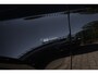 Mercedes-Benz A-klasse A250e Hybride Soh98% Premium Plus amg Pano | Camera | Stoelverwarming | PDC | Sfeer verlichting | Carplay | half ledere bekleding |