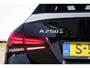 Mercedes-Benz A-klasse A250e Hybride Soh98% Premium Plus amg Pano | Camera | Stoelverwarming | PDC | Sfeer verlichting | Carplay | half ledere bekleding |