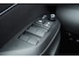 Toyota Yaris Cross 1.5 Hybrid 130 Dynamic / stoel&stuurverw/Comfortpack / NIEUW / Emotional Red premium metallic / = APRIL 2026 !!