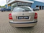 Skoda Octavia 1.6 ELEGANCE AUTOMAAT AIRCO LEDER LMV PDC