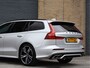 Volvo V60 2.0 T6 Twin Engine AWD R-Design Pano | ACC | 19” | Pilot Assist | Cam | NL Auto