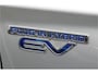 Mitsubishi Outlander 2.0 PHEV Limited Edition X-Line: 4wd, leder bekleding, privacy glas, 4 season banden, electrisch verstelbare bestuurderstoel, stuurflippers, airco, keyless entry , cruise c, achtercamera