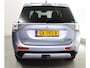 Mitsubishi Outlander 2.0 PHEV Limited Edition X-Line: 4wd, leder bekleding, privacy glas, 4 season banden, electrisch verstelbare bestuurderstoel, stuurflippers, airco, keyless entry , cruise c, achtercamera