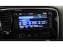 Mitsubishi Outlander 2.0 PHEV Limited Edition X-Line: 4wd, leder bekleding, privacy glas, 4 season banden, electrisch verstelbare bestuurderstoel, stuurflippers, airco, keyless entry , cruise c, achtercamera