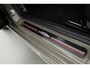 MINI Cooper S Hammersmith - Orig. NL | Pano | HUD | JCW Pakket | Harman Kardon | Adapt. Cruise | Stoelverw. | Leder | PDC | Nav + App.connect | V