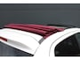 Peugeot 108 1.0 e-VTi Première Top | Navi by app | Open dak | Climate control | Keyless | Bluetooth | Lichtmetaal |