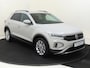 Volkswagen T-Roc 1.0 TSI Life | Keyless | Parkeerassistent | Adaptieve cruise control | Achteruitrijcamera | Carplay | Lane assist | Digital cockpit |