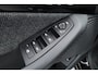 BMW 2-Serie Active Tourer 220i | Navi | Camera | Stoelverw. | Apple CarPlay | Cruise | 17'' v