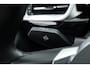 BMW 2-Serie Active Tourer 220i | Navi | Camera | Stoelverw. | Apple CarPlay | Cruise | 17'' v