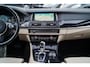 BMW 5-Serie Touring 528i High Executive | Stand Kachel | Softclose | M pakket | Achterbank verwarming | Memory | Camera
