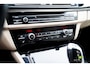 BMW 5-Serie Touring 528i High Executive | Stand Kachel | Softclose | M pakket | Achterbank verwarming | Memory | Camera