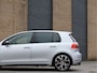 Volkswagen Golf 2.0 GTI Dealer onderhouden | Pano | Org. NL | Stoelverwarming | PDC |