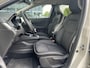 Renault Captur 1.0 TCe 100 Intens | Trekhaak | 17" LM Velgen | Navigatie | Parkeersensoren Voor & Achter