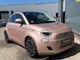 Fiat 500e La Prima 42 kWh *pano *leer *camera *carplay *17"