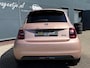 Fiat 500e La Prima 42 kWh *pano *leer *camera *carplay *17"
