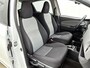 Toyota Yaris 1.5 Hybrid Dynamic | 1e Eigenaar | NIEUW GELEVERD & ONDERHOUDEN | Onderweg-naar-dealer
