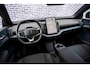 Volvo EX30 Cross Country Twin Motor Performance Ultra 69 kWh | Google | Long Range | 4x4 | Adaptieve Cruise | Stoel-/Stuurverwarming | Keyless | 360 Camera | Panoramadak | Elektr. Stoelen | Harman Kardon Audio | Elek. Achterklep | Getint Glas