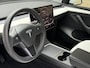 Tesla Model Y Long Range AWD 75 kWh | 92% SOH | Panoramadak | Lederen bekleding | Autopilot | Navigatie | Camera | Elektrische achterklep | LED | DAB | Keyless | 20 inch velgen | Stoel&stuurverwarming | Warmtepomp