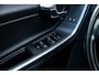 Volvo V60 2.0 T3 R-Design | Trekhaak | Standkachel | Stoelverwarming | Actieve Bochtverlichting | DAB | Navi | Cruise Control |
