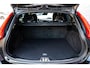 Volvo V60 2.0 T3 R-Design | Trekhaak | Standkachel | Stoelverwarming | Actieve Bochtverlichting | DAB | Navi | Cruise Control |