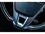 Volvo V60 2.0 T3 R-Design | Trekhaak | Standkachel | Stoelverwarming | Actieve Bochtverlichting | DAB | Navi | Cruise Control |