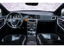 Volvo V60 2.0 T3 R-Design | Trekhaak | Standkachel | Stoelverwarming | Actieve Bochtverlichting | DAB | Navi | Cruise Control |