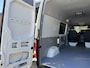 Volkswagen Crafter 35 2.0 TDI L2H2 Ideaal Camper!! Airco Cruise controle Draaistoel Telefoonverbinding Ruiten Werkverlichting Parkeersensoren achter Ideaal ombouw camper Achter Airco Euro 5 Bpm vrij voor particulier gebruik !!