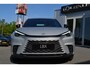 Lexus LBX 2WD STOELVERW STUURVERW PARK-SENSOR BLIND-SPOT CARPLAY LENDESTEUN
