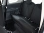 Peugeot 107 1.0-12V XR AIRCO CENTVERGR ELECRAAM AUDIO AUX EN USB Op zoek naar een betaalbare en zuinige auto? Deze Peugeot 107 1.0-12V XR uit 2009 is een ideale keuze!  Dankzij het compacte formaat is hij perfect voor in de stad en makkelijk te parkeren. D