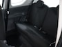Peugeot 107 1.0-12V XR AIRCO CENTVERGR ELECRAAM AUDIO AUX EN USB Op zoek naar een betaalbare en zuinige auto? Deze Peugeot 107 1.0-12V XR uit 2009 is een ideale keuze!  Dankzij het compacte formaat is hij perfect voor in de stad en makkelijk te parkeren. D